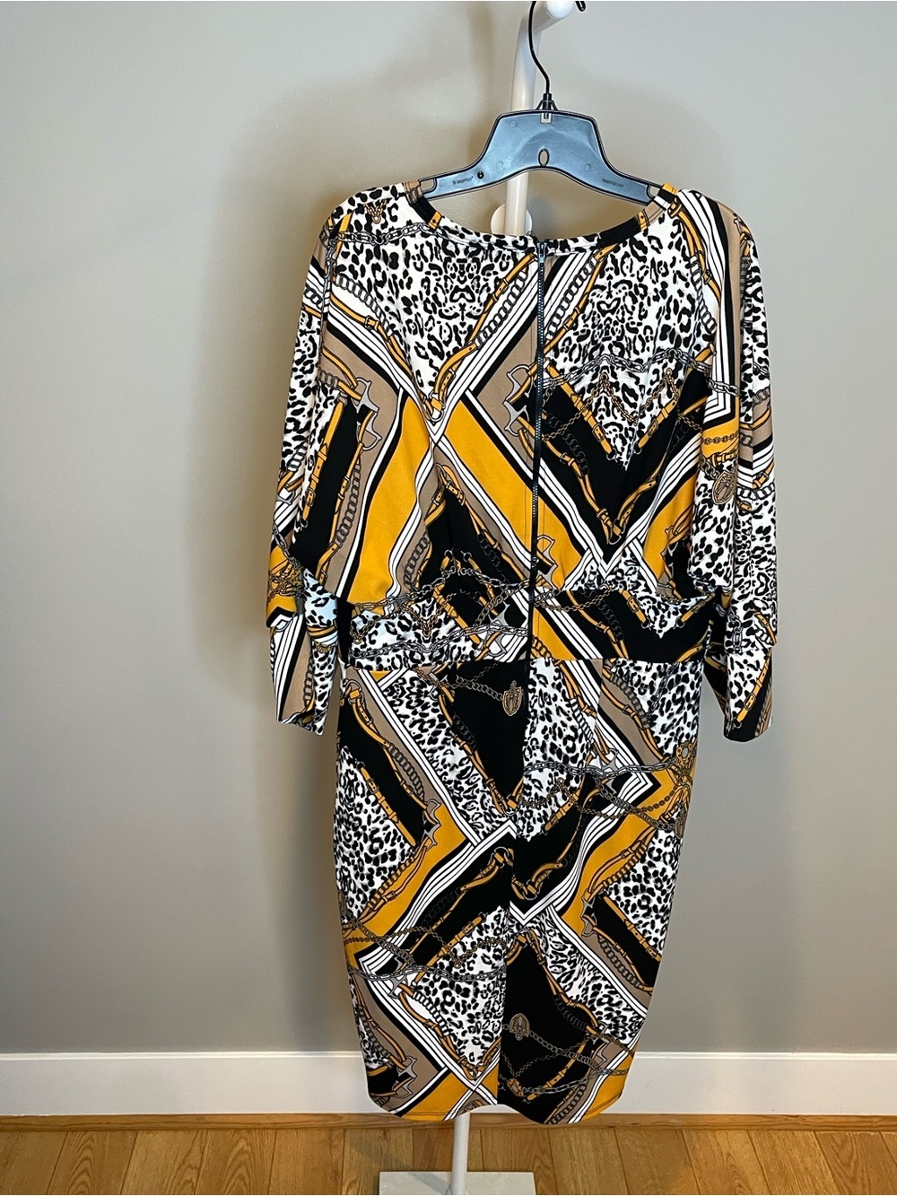 Ashley Stewart Black, Mustard & White Geometric Midi Dress 14/16 - Picture 3 of 4
